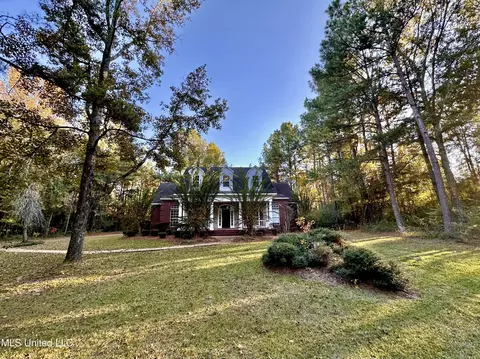 120 Memory Ln, Magee, MS 39111