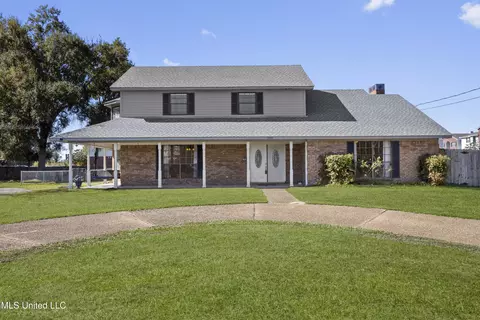 11035 Lamey Bridge Rd, D'iberville, MS 39540