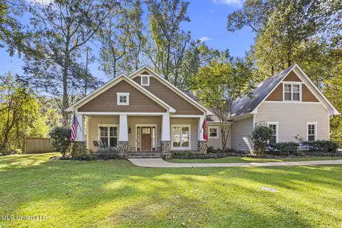 1034 Saint Ann St, Jackson, MS 39202