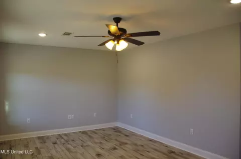 Living - 8460 Mint Julep Dr, Perkinston, MS 39573 photo 2 of 2