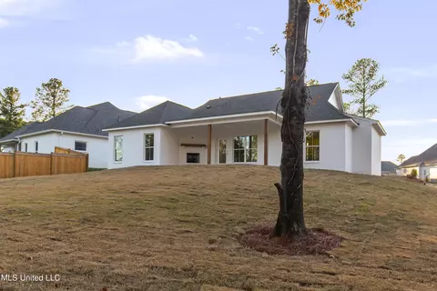 Exterior - 116 Hutto Ln, Madison, MS 39110 photo 3 of 3
