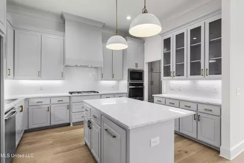 Kitchen - 116 Hutto Ln, Madison, MS 39110 photo 1 of 2