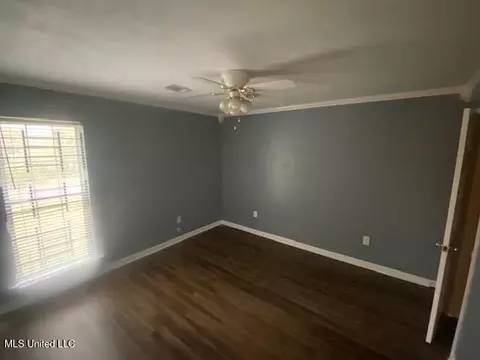 Bedroom - 1055 Billy Bell Rd, Jackson, MS 39213 photo 2 of 2
