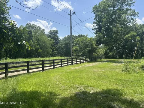 001 Green Acres Dr, Canton, MS 39046 photo 10