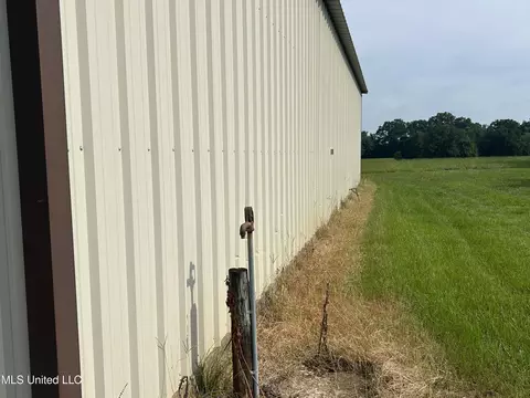 001 Green Acres Dr, Canton, MS 39046 photo 16