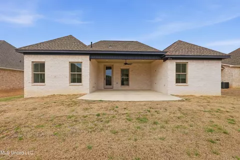 Exterior - 230 Bronson Bnd, Flowood, MS 39232 photo 7 of 8