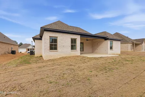 Exterior - 230 Bronson Bnd, Flowood, MS 39232 photo 8 of 8