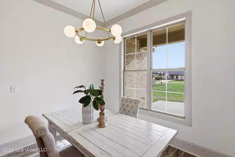 Dining - 232 Bronson Bnd, Flowood, MS 39232 photo 1 of 2