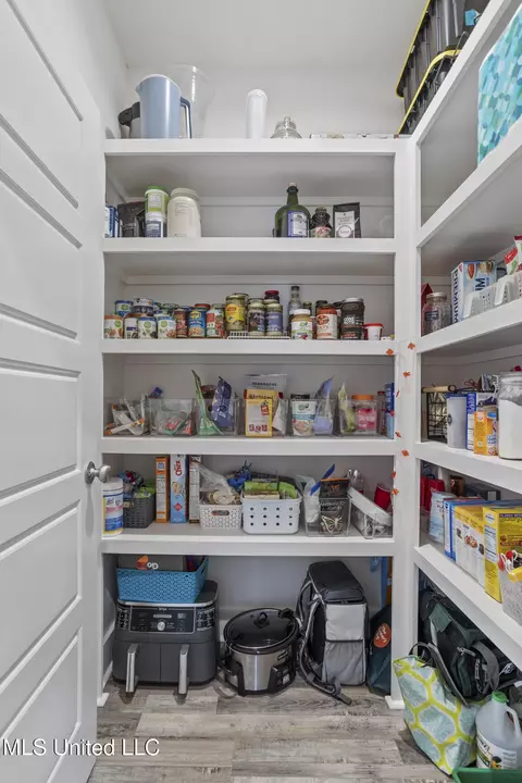Other - 806 Long Leaf Cir, Brandon, MS 39042 photo 6 of 11