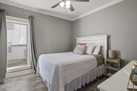 Bedroom - 806 Long Leaf Cir, Brandon, MS 39042 photo 3 of 3