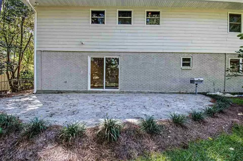 Exterior - 2256 N Cheryl Dr, Jackson, MS 39211 photo 2 of 4