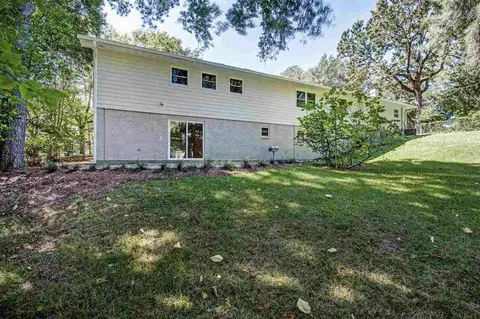 Exterior - 2256 N Cheryl Dr, Jackson, MS 39211 photo 3 of 4