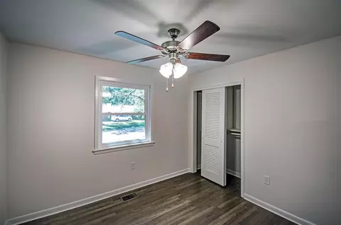 Bedroom - 2256 N Cheryl Dr, Jackson, MS 39211 photo 2 of 7