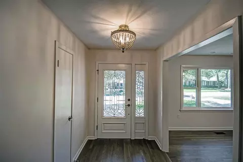 Entry Way - 2256 N Cheryl Dr, Jackson, MS 39211 photo 1 of 1
