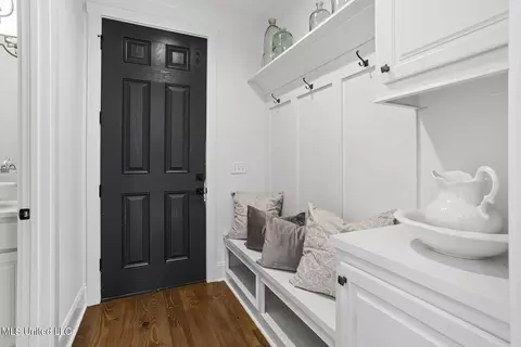Entry Way - 193 Grace Dr, Flowood, MS 39232 photo 2 of 2