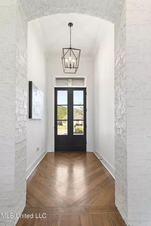 Entry Way - 193 Grace Dr, Flowood, MS 39232 photo 1 of 2