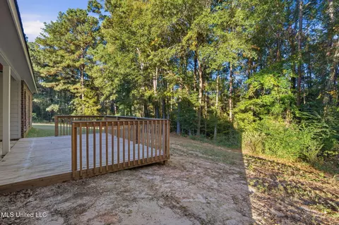 Exterior - 1028 Antler Dr, Summit, MS 39666 photo 5 of 5