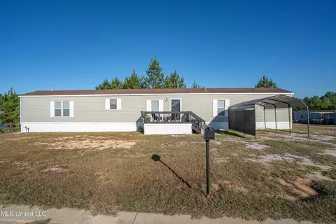 14 Shady Crk Dr, Mchenry, MS 39561