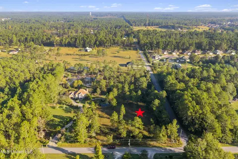 Meadowbrook Avenue, Vancleave, MS 39565