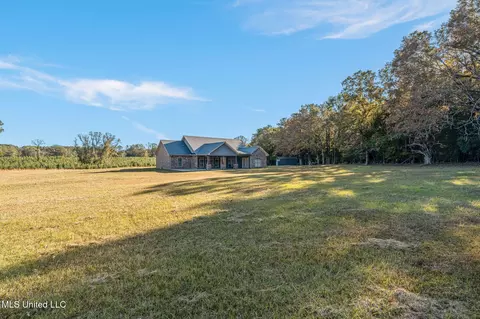 Exterior - 2027 Chapel Dr, Summit, MS 39666 photo 11 of 11