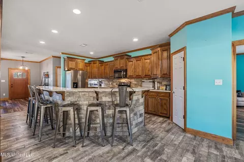 Kitchen - 2027 Chapel Dr, Summit, MS 39666 photo 1 of 5