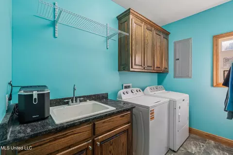 Other - 2027 Chapel Dr, Summit, MS 39666 photo 5 of 12