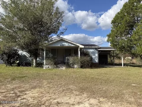 502 13, Wiggins, MS 39577