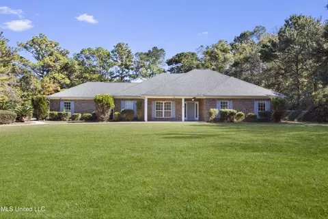 5031 W Gay Rd, D'iberville, MS 39540