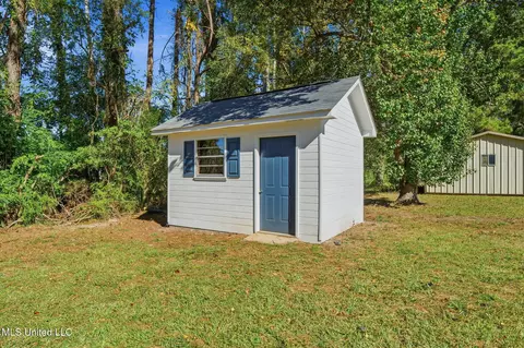 Exterior - 602 Stones Throw Ln, Brookhaven, MS 39601 photo 4 of 5