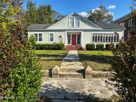 118 N Cassidy St, Sumner, MS 38957