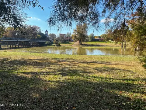 View/Area - 118 N Cassidy St, Sumner, MS 38957 photo 1 of 3