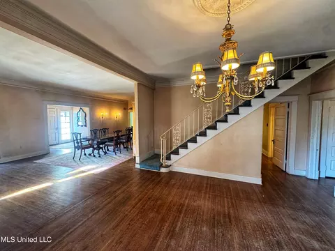 Dining - 118 N Cassidy St, Sumner, MS 38957 photo 5 of 5
