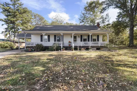 540 Douglas Rd, Hernando, MS 38632