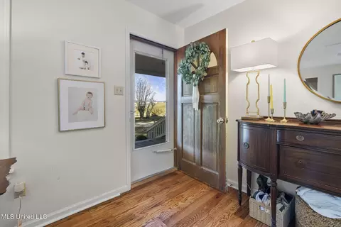 Entry Way - 540 Douglas Rd, Hernando, MS 38632 photo 1 of 2