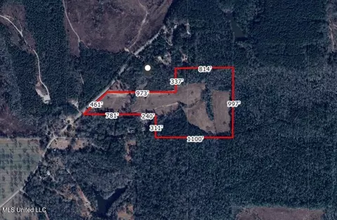 Fruitland Park Road, Wiggins, MS 39577