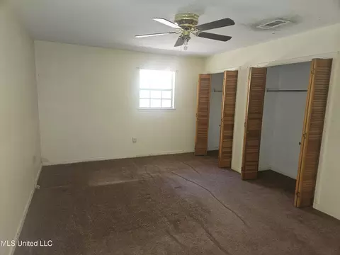 Bedroom - 4325 Robinway Dr, Moss Point, MS 39563 photo 3 of 4