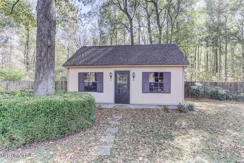 Exterior - 8500 E Cedar Lake Dr, Walls, MS 38680 photo 14 of 17