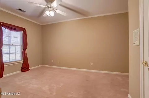 Bedroom - 8500 E Cedar Lake Dr, Walls, MS 38680 photo 5 of 11