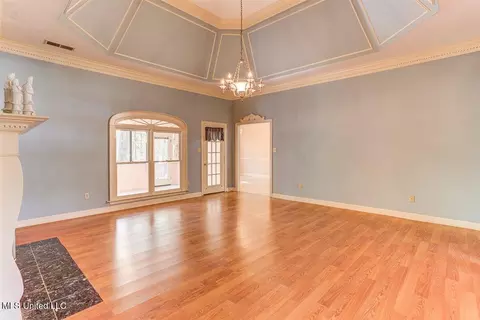 Living - 8500 E Cedar Lake Dr, Walls, MS 38680 photo 9 of 10