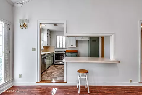 Kitchen - 602 Simpson Hwy 149, Magee, MS 39111 photo 1 of 8