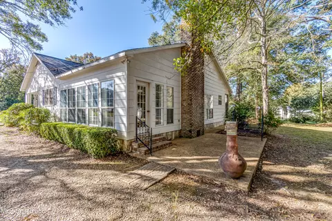 Exterior - 602 Simpson Hwy 149, Magee, MS 39111 photo 10 of 19