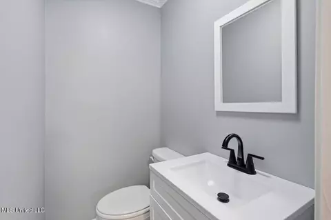 Bath - 159 Webb Ln, Flowood, MS 39232 photo 2 of 2