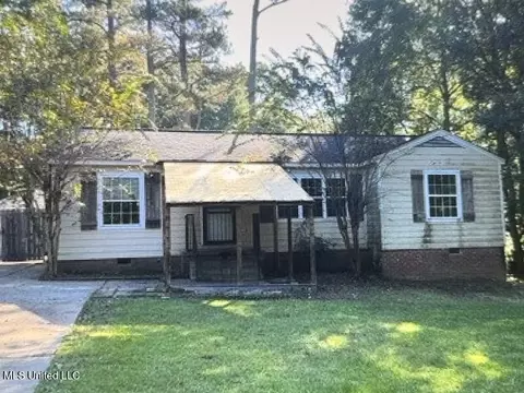 2942 Barwood Dr, Jackson, MS 39212