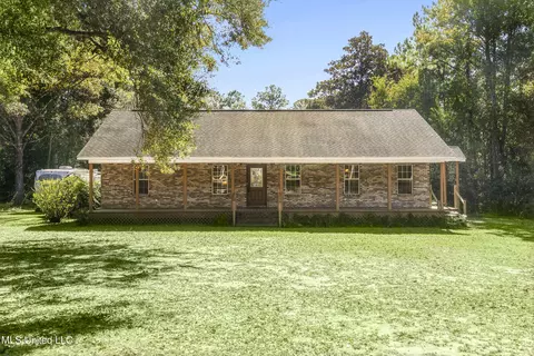 2111 Holder Rd, Vancleave, MS 39565