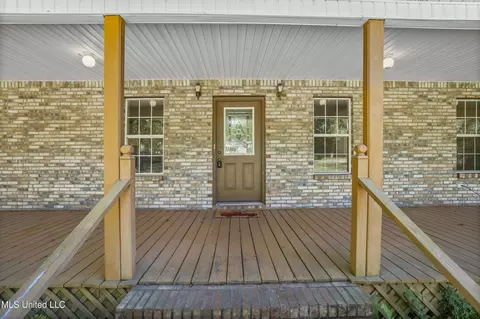 2111 Holder Rd, Vancleave, MS 39565 photo 5