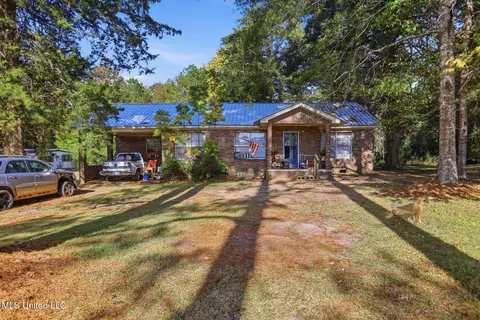 1543 Marion Russell Rd, Meridian, MS 39301