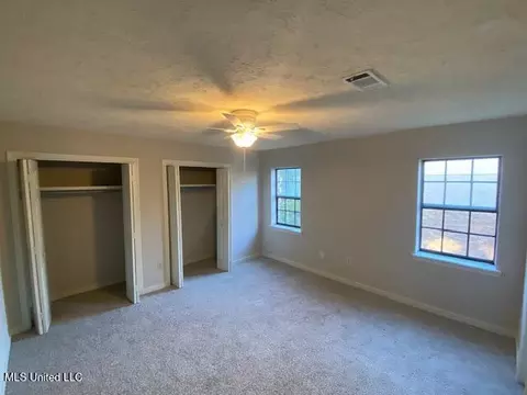 2437 River Oaks Blvd #B, Jackson, MS 39211 photo 6
