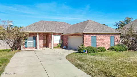 302 Alicetowne Lndg, Brandon, MS 39047