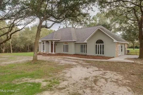 24172 Ashleigh Dr, Gulfport, MS 39503