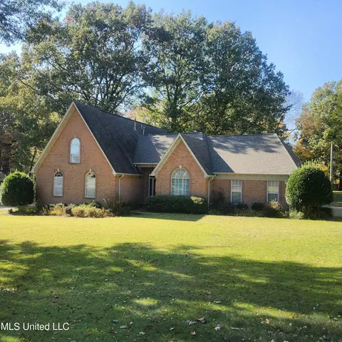 8321 Windersgate Dr, Olive Branch, MS 38654